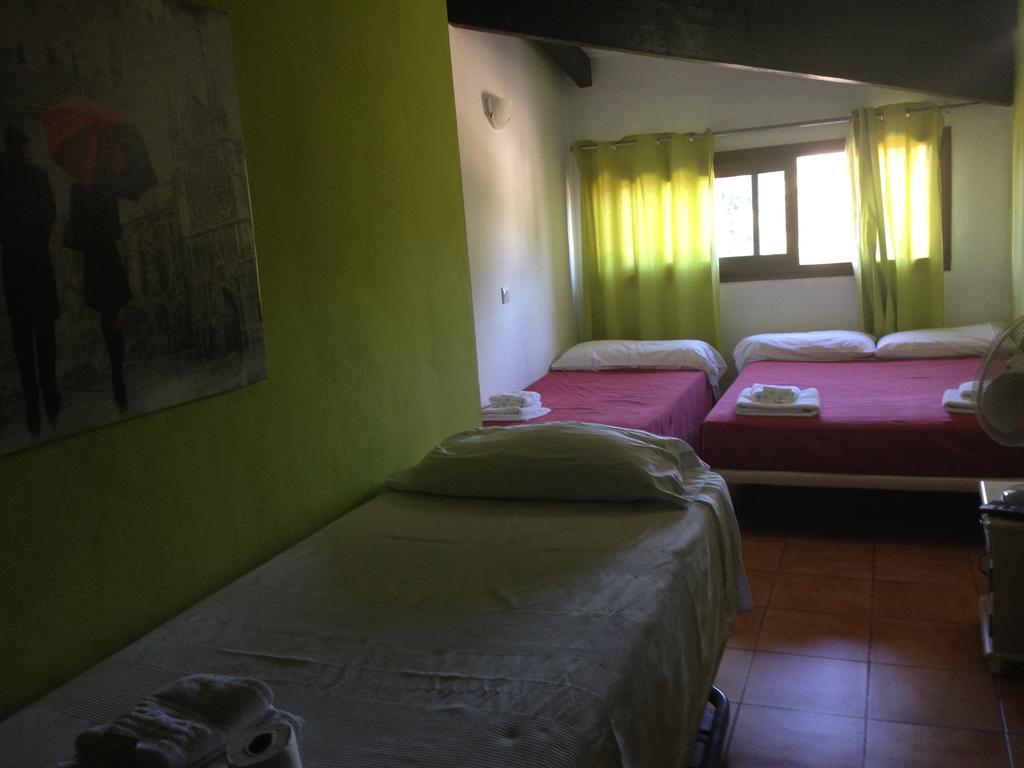 Albergue Juvenil New Age Hostel Palma de Maiorca Quarto foto